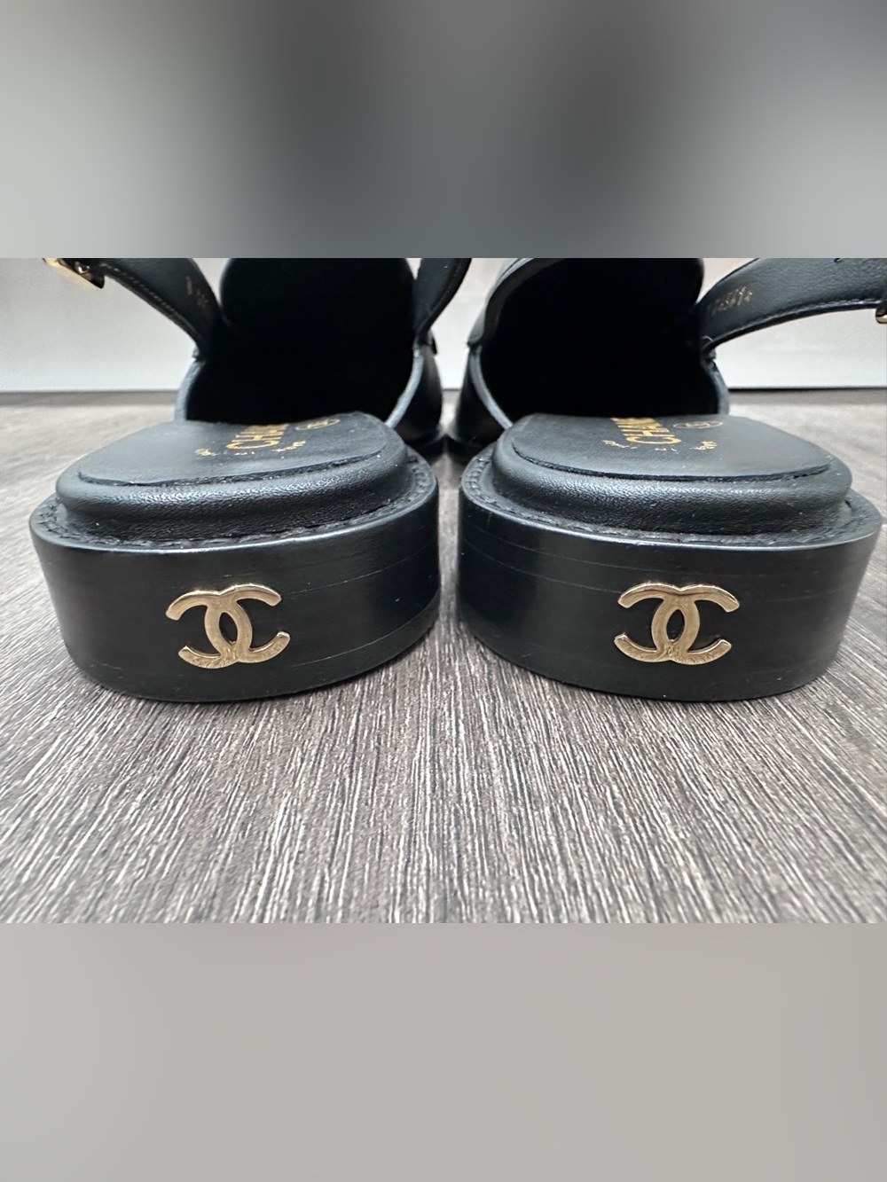 $1.6K 2026 CHANEL BLACK LEATHER LOAFERS SLINGBACK SHOES GOLD STRASS CC LOGO 38 - Picture 14 of 15